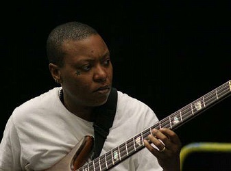meshell_ndegeochello
